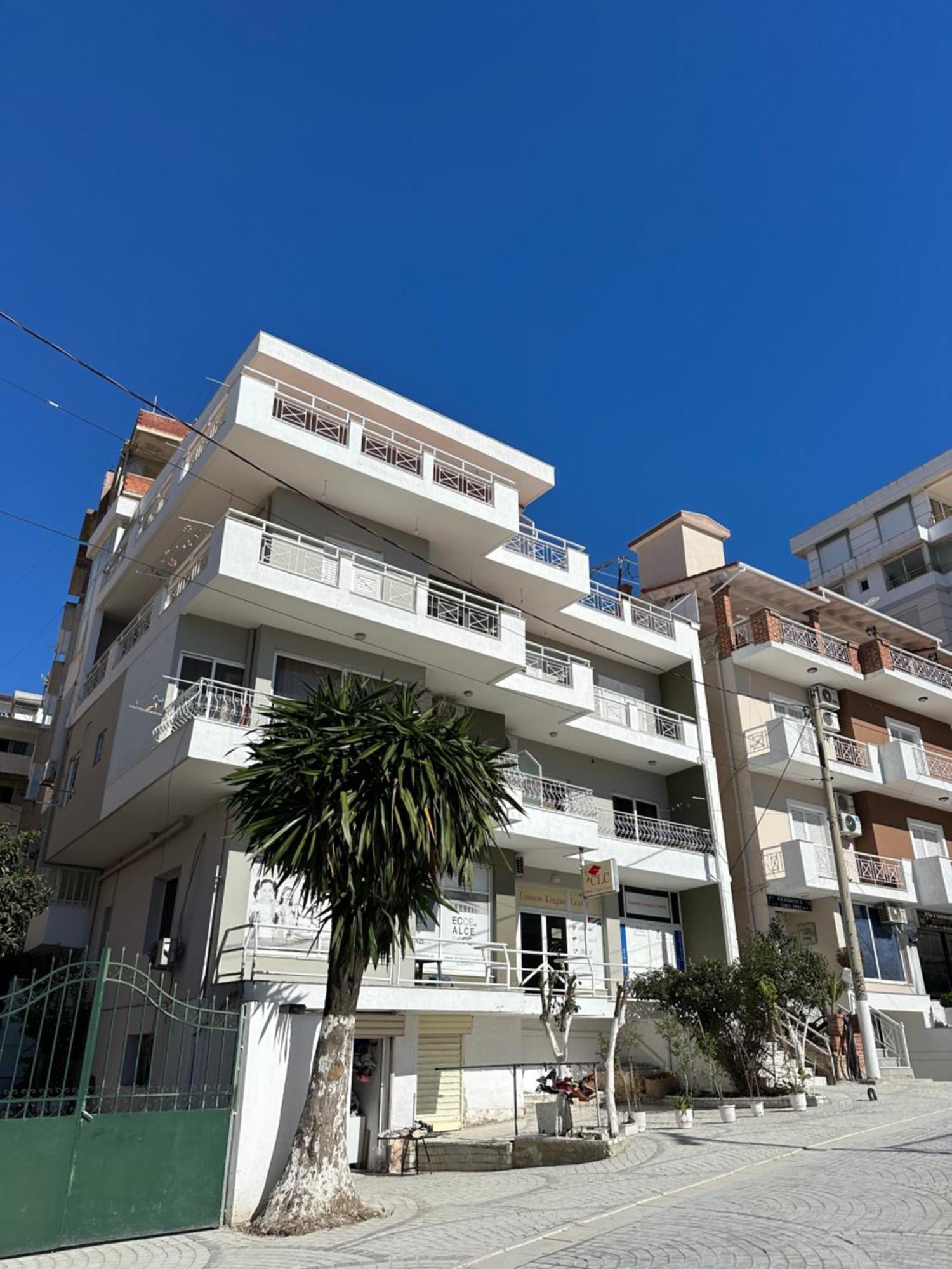 Olivias Apartments City Center Sarandë Exterior foto
